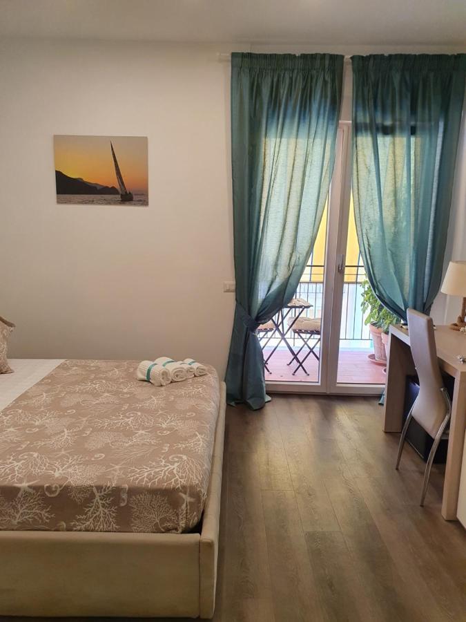 B&B Il Saraceno Sorrento Luaran gambar